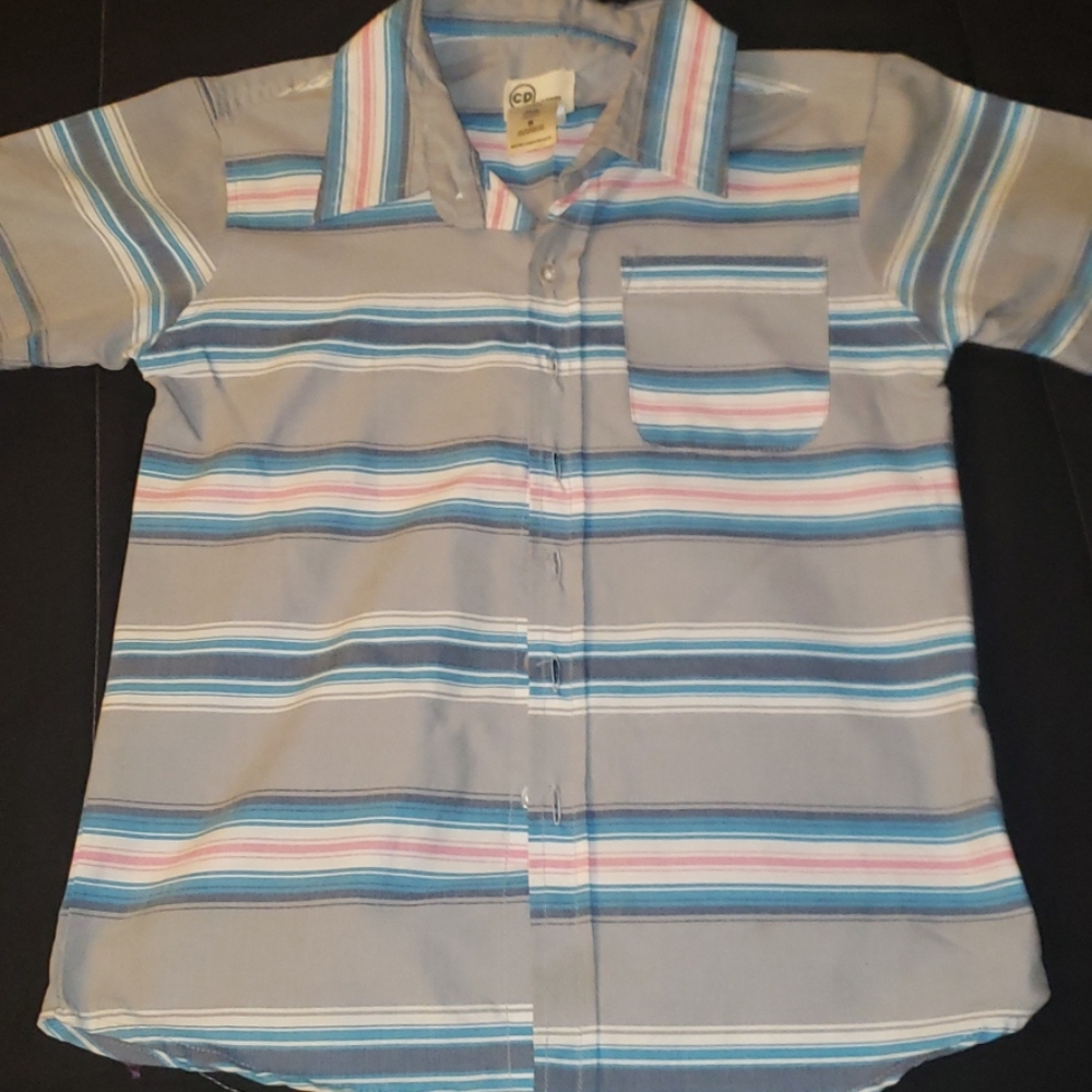 6/25$ boys button down shirt